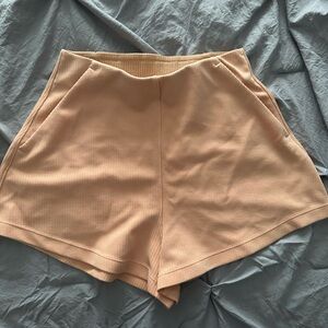 Lululemon softstream shorts